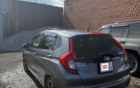 Honda Fit III, 2018 год, 1 180 000 рублей, 2 фотография