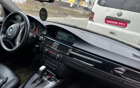 BMW 3 серия, 2006 год, 850 000 рублей, 18 фотография