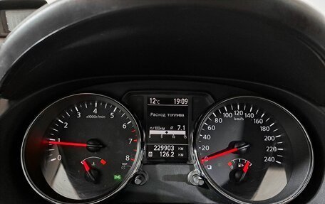 Nissan Qashqai, 2010 год, 900 000 рублей, 16 фотография