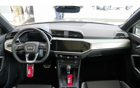 Audi Q3, 2025 год, 5 500 000 рублей, 10 фотография
