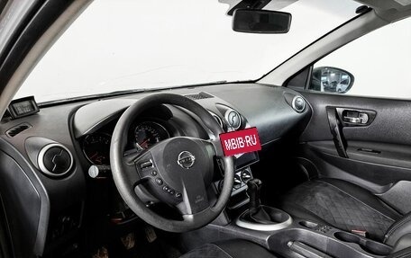 Nissan Qashqai, 2010 год, 900 000 рублей, 20 фотография