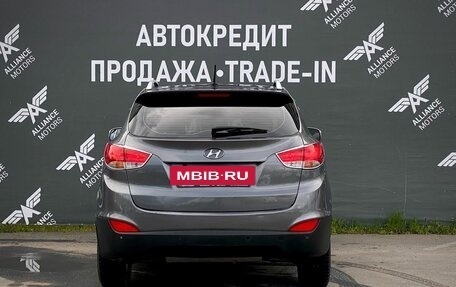 Hyundai Tucson III, 2012 год, 1 060 000 рублей, 6 фотография