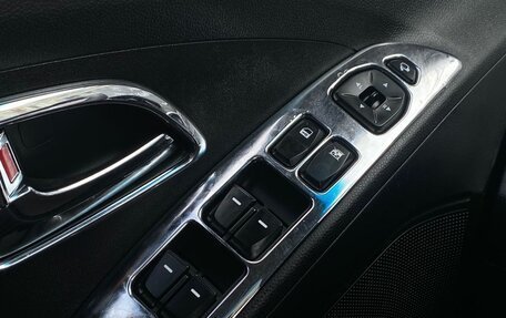 Hyundai Tucson III, 2012 год, 1 060 000 рублей, 20 фотография