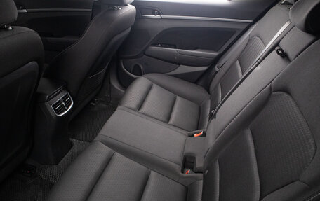 Hyundai Elantra VI рестайлинг, 2018 год, 1 579 000 рублей, 20 фотография