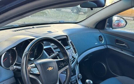 Chevrolet Cruze II, 2012 год, 730 000 рублей, 9 фотография