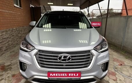 Hyundai Santa Fe III рестайлинг, 2018 год, 3 200 000 рублей, 6 фотография