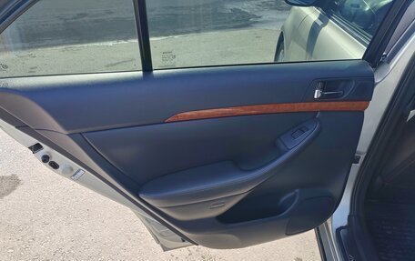 Toyota Avensis III рестайлинг, 2007 год, 900 000 рублей, 11 фотография