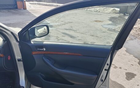 Toyota Avensis III рестайлинг, 2007 год, 900 000 рублей, 15 фотография