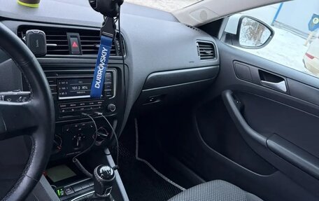 Volkswagen Jetta VI, 2014 год, 660 000 рублей, 5 фотография