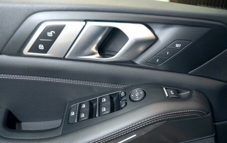 BMW X5, 2019 год, 6 750 000 рублей, 10 фотография