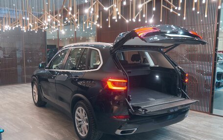 BMW X5, 2019 год, 6 750 000 рублей, 8 фотография