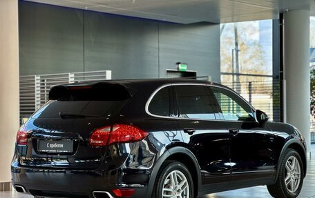 Porsche Cayenne III, 2011 год, 2 000 000 рублей, 2 фотография