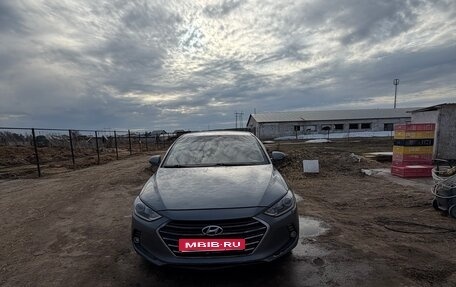 Hyundai Elantra VI рестайлинг, 2016 год, 950 000 рублей, 1 фотография