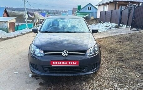 Volkswagen Polo VI (EU Market), 2014 год, 800 000 рублей, 1 фотография