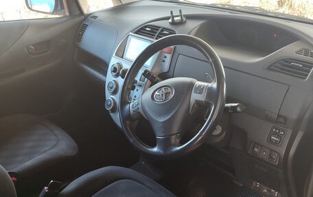 Toyota Ractis I, 2006 год, 570 000 рублей, 6 фотография