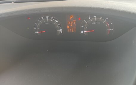 Toyota Ractis I, 2006 год, 570 000 рублей, 9 фотография