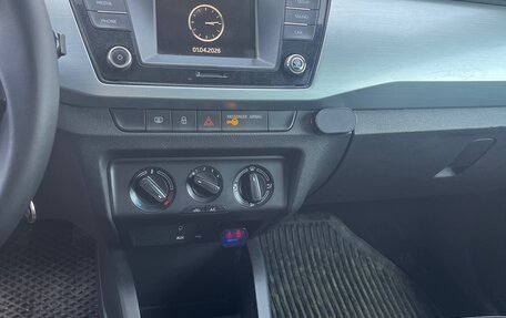 Skoda Fabia III, 2016 год, 700 000 рублей, 8 фотография