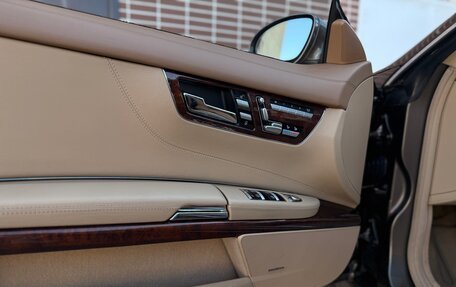 Mercedes-Benz CL-Класс, 2008 год, 2 500 000 рублей, 9 фотография