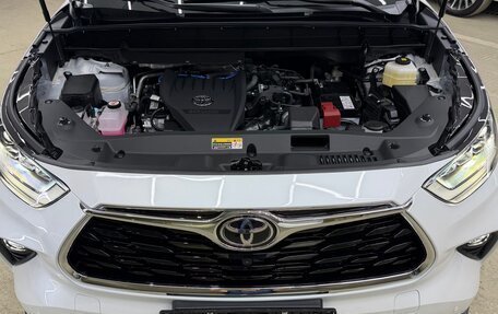 Toyota Highlander, 2026 год, 5 600 000 рублей, 38 фотография