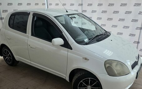 Toyota Vitz, 2001 год, 395 000 рублей, 24 фотография