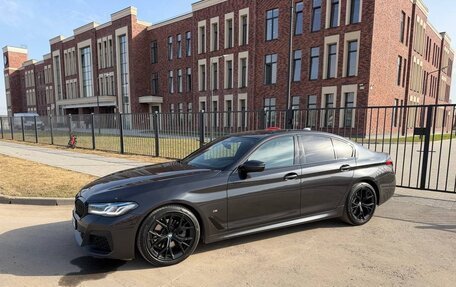 BMW 5 серия, 2020 год, 5 300 000 рублей, 4 фотография