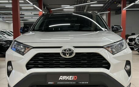 Toyota RAV4, 2021 год, 3 750 000 рублей, 2 фотография