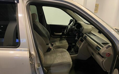 Land Rover Freelander II рестайлинг 2, 2001 год, 340 000 рублей, 25 фотография