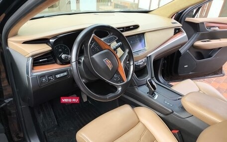 Cadillac XT5 I рестайлинг, 2016 год, 1 900 000 рублей, 8 фотография