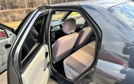 Renault Logan I, 2009 год, 700 000 рублей, 10 фотография