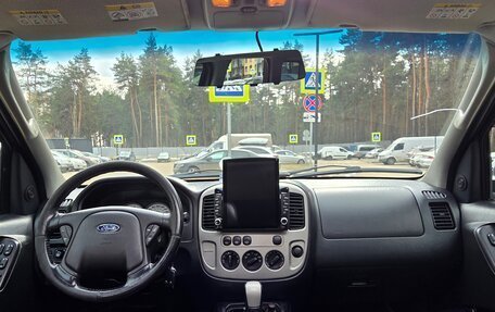 Ford Maverick, 2005 год, 700 000 рублей, 16 фотография