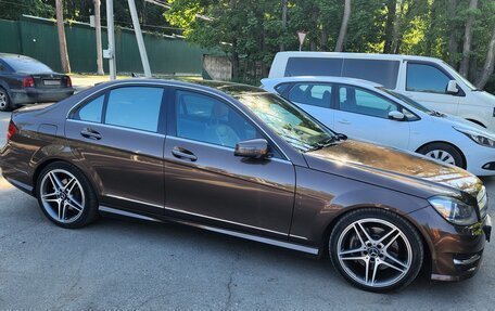 Mercedes-Benz C-Класс, 2013 год, 2 500 000 рублей, 4 фотография