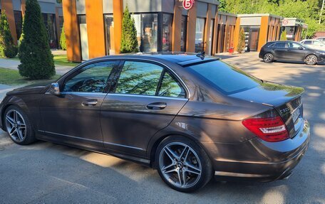 Mercedes-Benz C-Класс, 2013 год, 2 500 000 рублей, 2 фотография