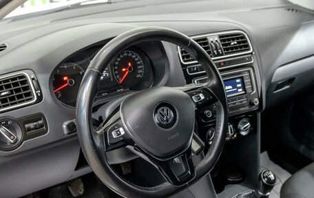 Volkswagen Polo VI (EU Market), 2017 год, 1 130 200 рублей, 12 фотография