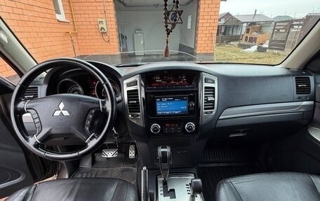 Mitsubishi Pajero IV, 2018 год, 3 700 000 рублей, 8 фотография