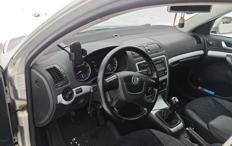 Skoda Octavia, 2011 год, 700 000 рублей, 13 фотография