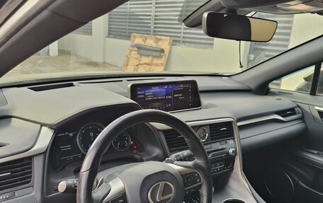 Lexus RX IV рестайлинг, 2017 год, 4 700 000 рублей, 5 фотография