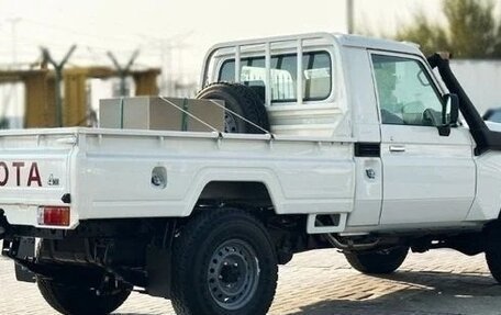 Toyota Land Cruiser 70, 2025 год, 5 621 000 рублей, 6 фотография
