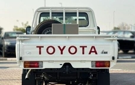 Toyota Land Cruiser 70, 2025 год, 5 621 000 рублей, 5 фотография