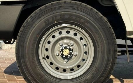 Toyota Land Cruiser 70, 2025 год, 5 621 000 рублей, 12 фотография