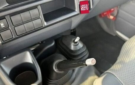 Toyota Land Cruiser 70, 2025 год, 5 621 000 рублей, 10 фотография