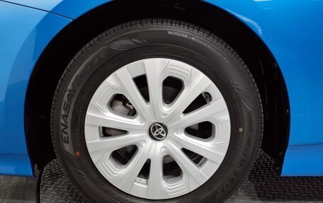 Toyota Prius IV XW50, 2020 год, 2 187 000 рублей, 5 фотография