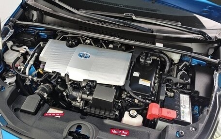 Toyota Prius IV XW50, 2020 год, 2 187 000 рублей, 9 фотография