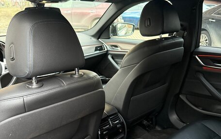 BMW 5 серия, 2021 год, 5 350 000 рублей, 2 фотография