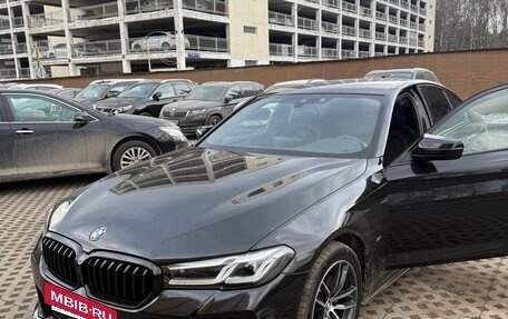 BMW 5 серия, 2021 год, 5 350 000 рублей, 13 фотография