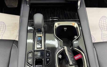 Lexus RX IV рестайлинг, 2025 год, 7 500 000 рублей, 28 фотография