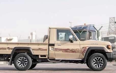 Toyota Land Cruiser 70, 2025 год, 6 858 000 рублей, 6 фотография