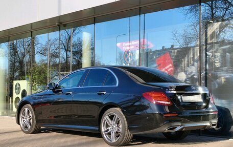 Mercedes-Benz E-Класс, 2019 год, 3 950 000 рублей, 22 фотография