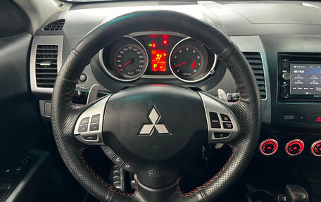 Mitsubishi Outlander III рестайлинг 3, 2007 год, 999 000 рублей, 12 фотография