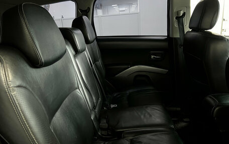 Mitsubishi Outlander III рестайлинг 3, 2007 год, 999 000 рублей, 15 фотография