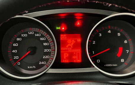 Mitsubishi Outlander III рестайлинг 3, 2007 год, 999 000 рублей, 11 фотография